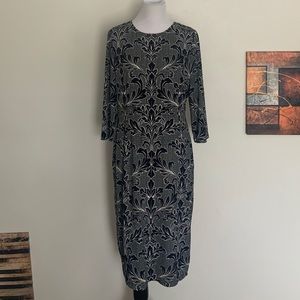 Roz & Ali Midi Dress